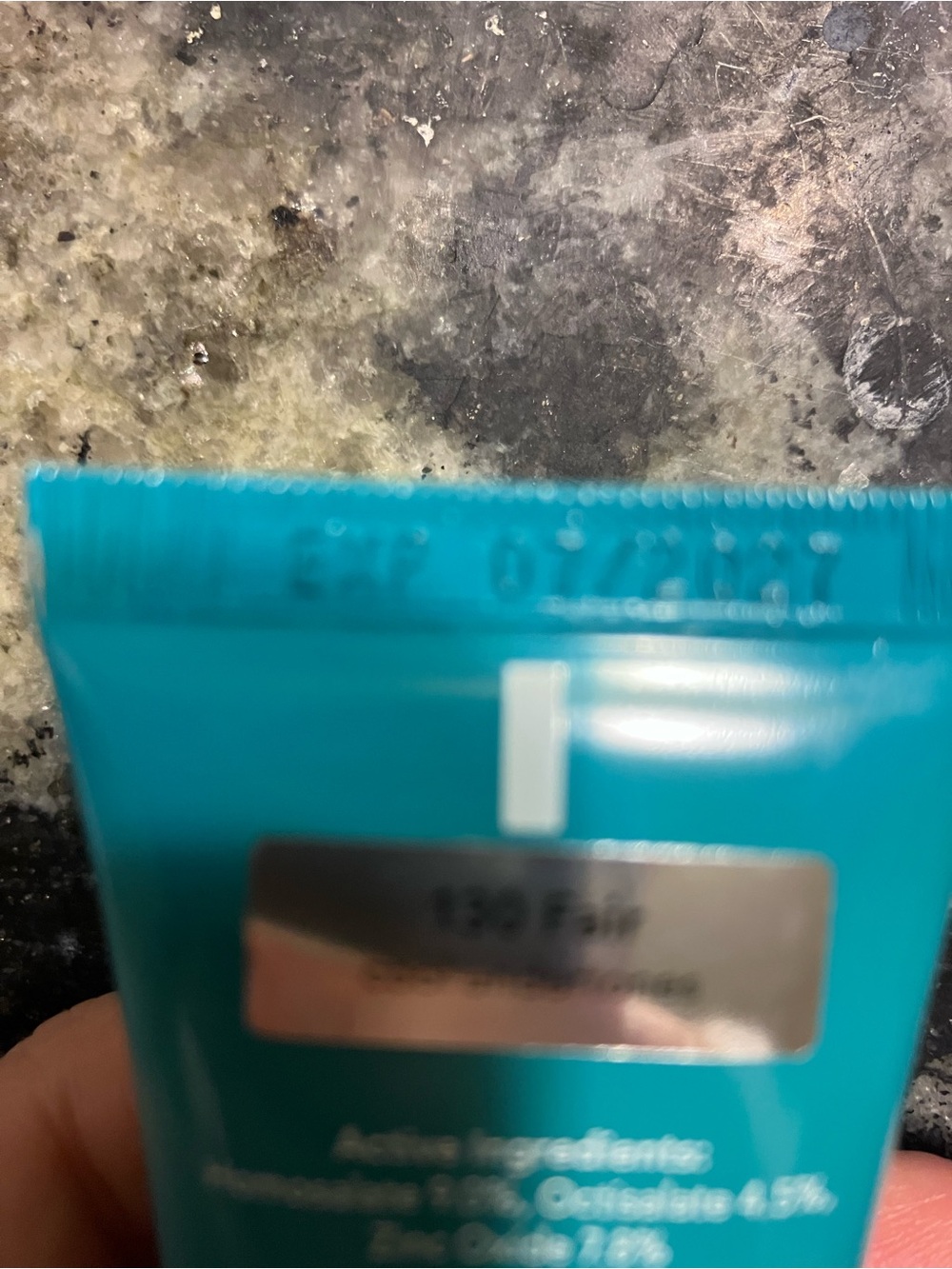 NIB Buildable Blur Cc in Fair Cool Shade 130 - Picture 8 of 8